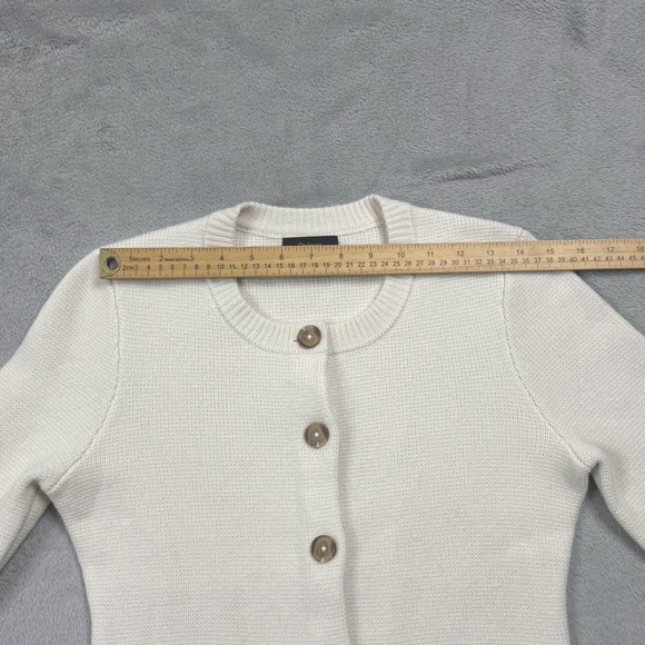Quince 100% Mongolian Cashmere Crew Neck Button Front Cardigan Cream Women's - Picture 10 of 12